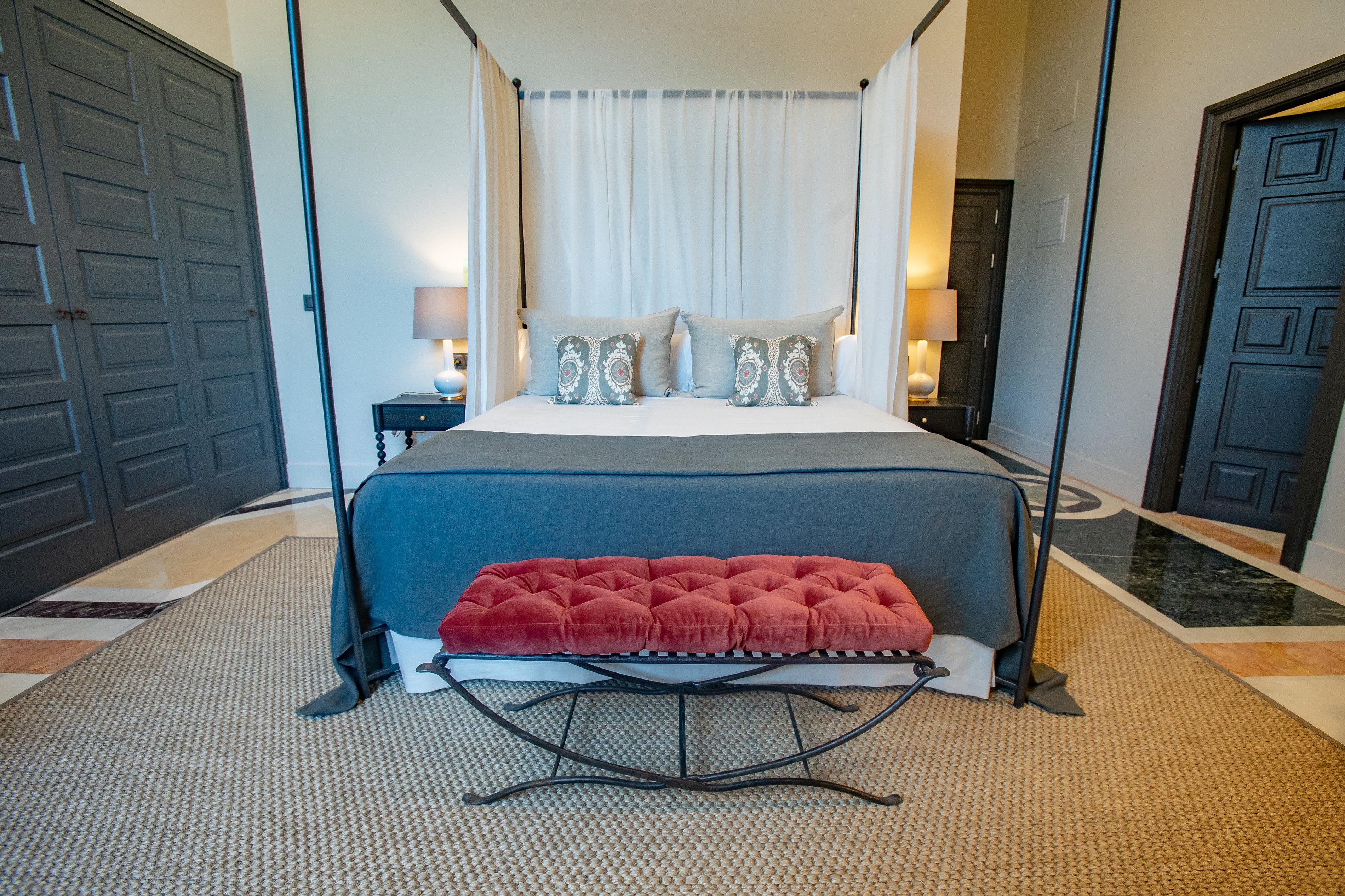 Soho Boutique Castillo De Santa Catalina - Adults Recommended มาลากา ภายนอก รูปภาพ A bedroom at the hotel